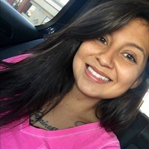 Meet your Posher, Sandy